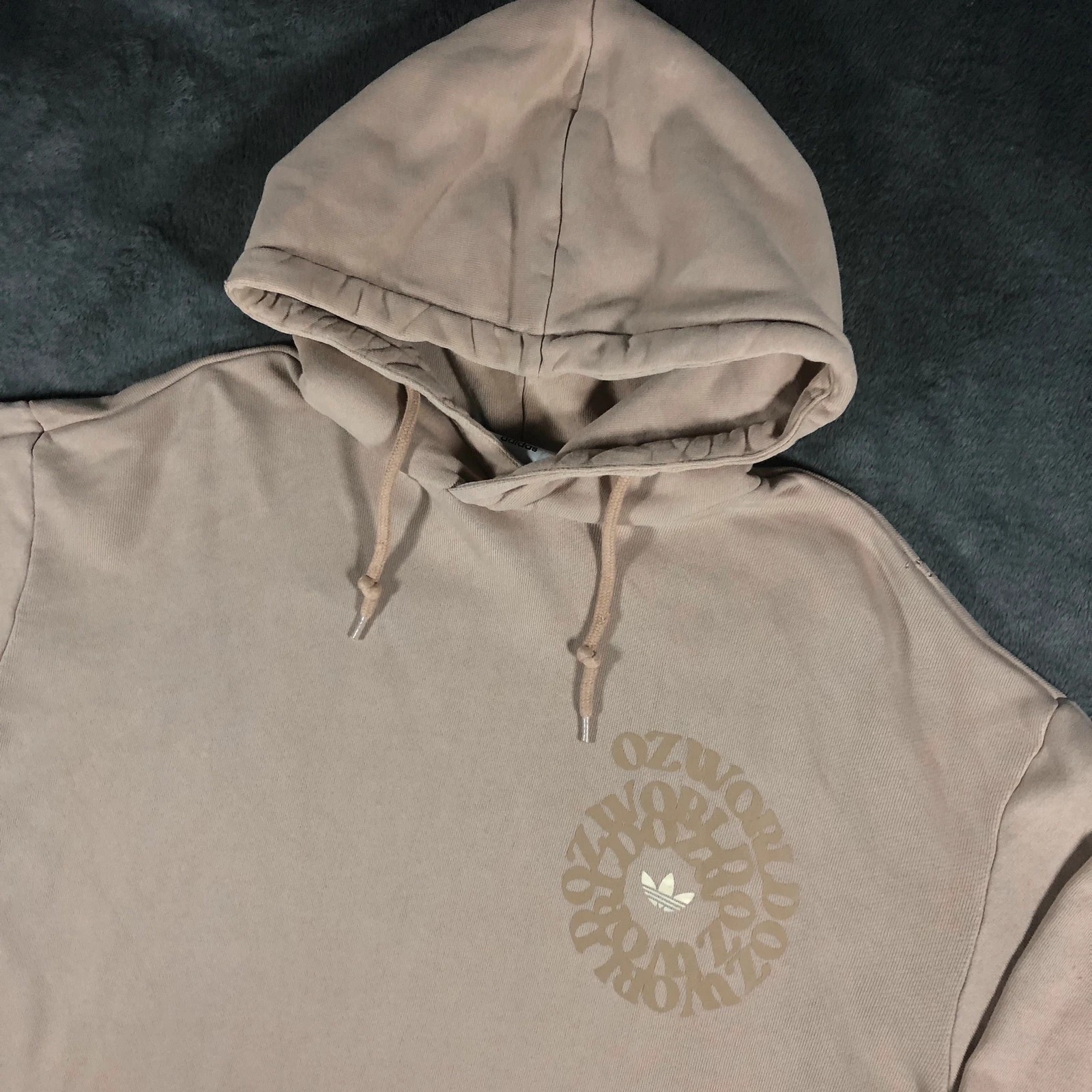 Adidas Ozworld tan spell out hoodie sweatshirt L - Image 2