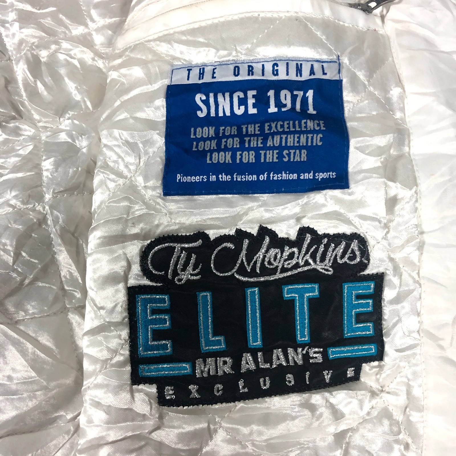 RARE Vintage 90s Starter NBA Detroit Pistons Satin white red vasityr jacket L - Image 10