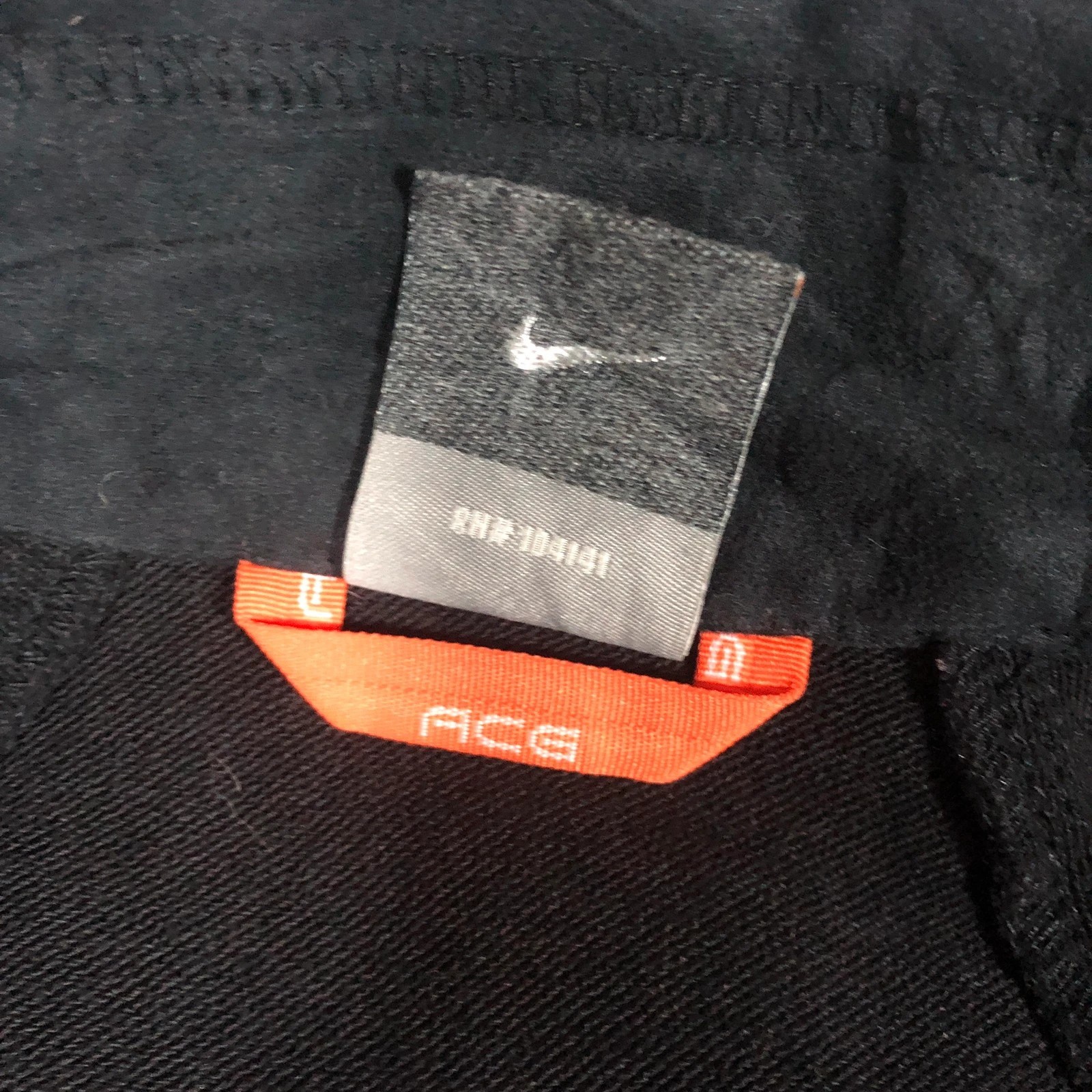 Nike ACG Black Full Zip Fleece Lined Softshell Jacket (L) - Image 10