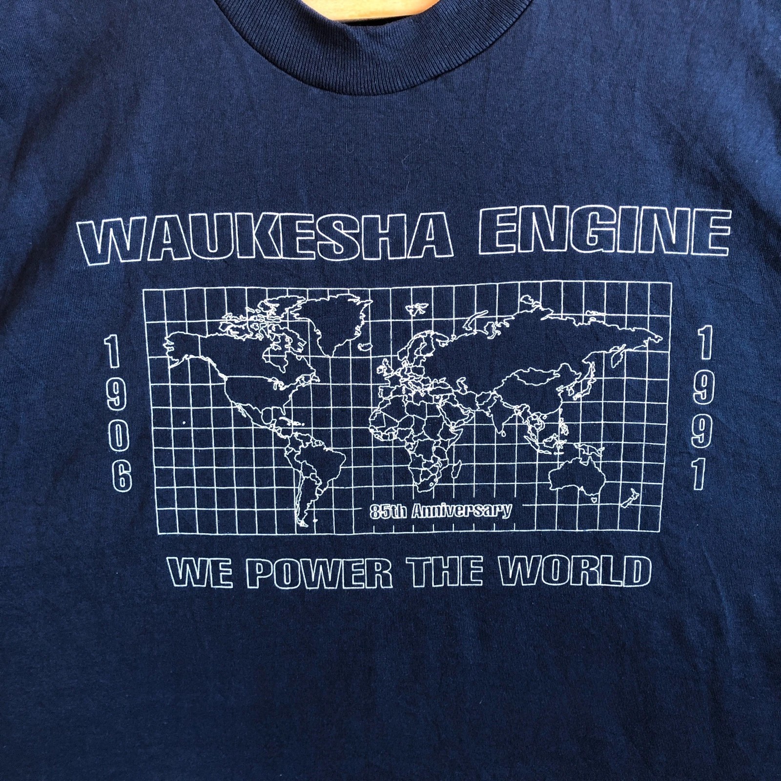 Vintage 90s navy “We Power the World” single stitch graphic tee XXL - Image 3