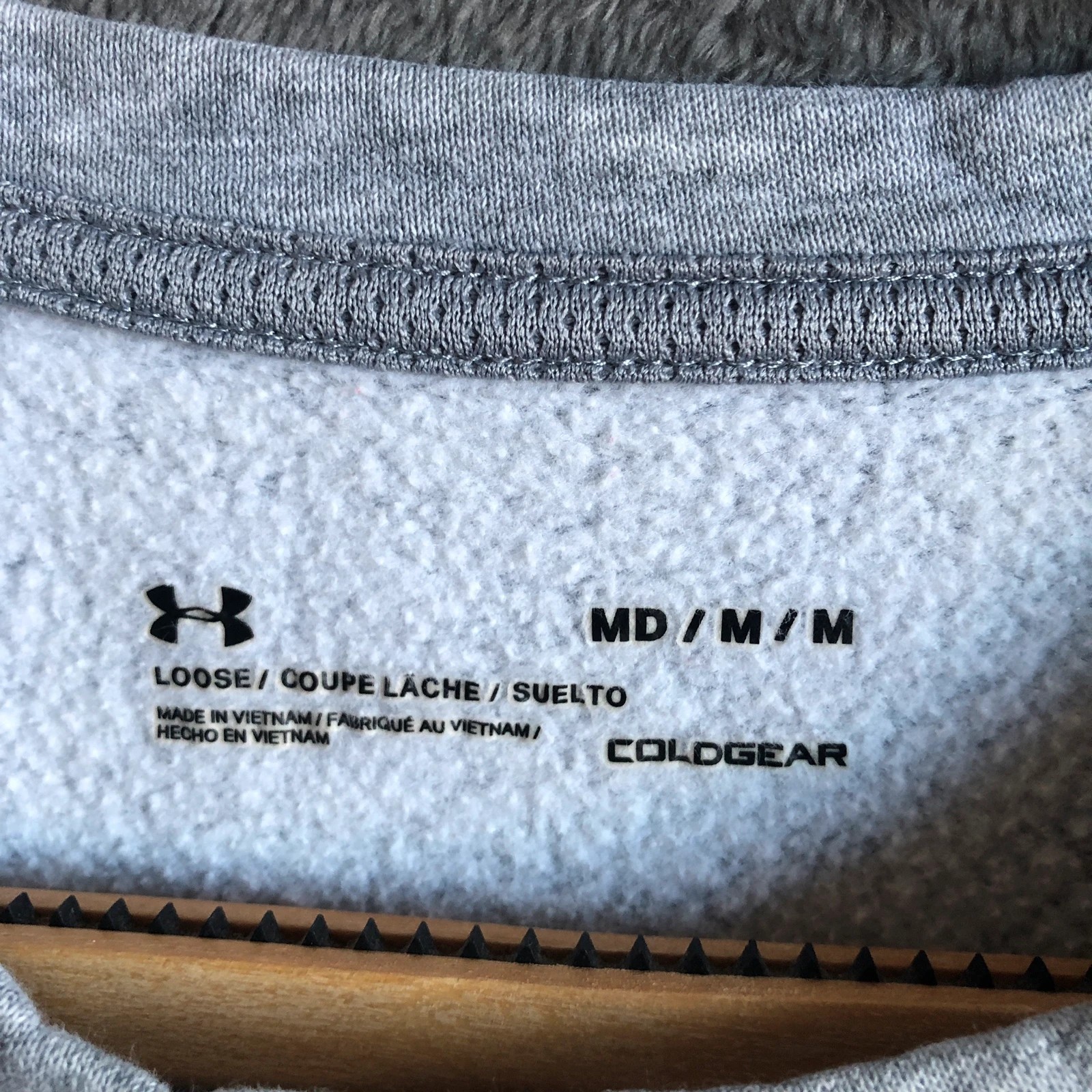 Under Armour Argyle Eagles graphic grey sweatshirt with front kangaroo pocket M - Image 5