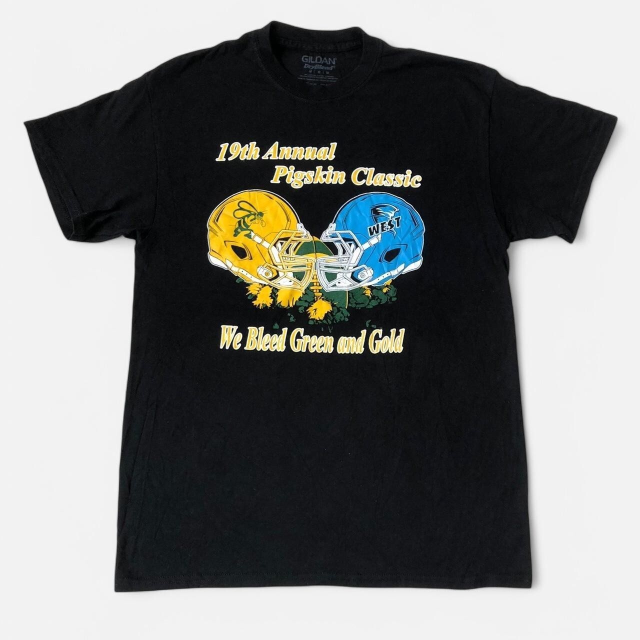 14th Annual Pigskin Classic black tee American Football graphics Size M