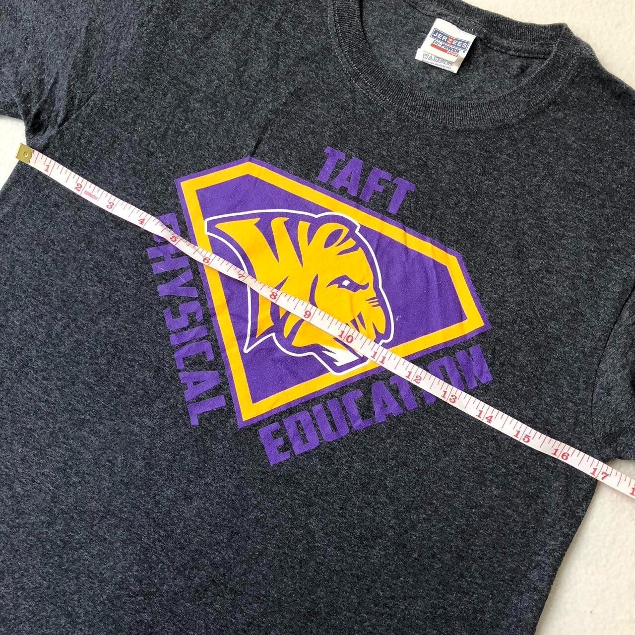 Taft Physical Education dark grey tee with tiger graphic size S - Image 6