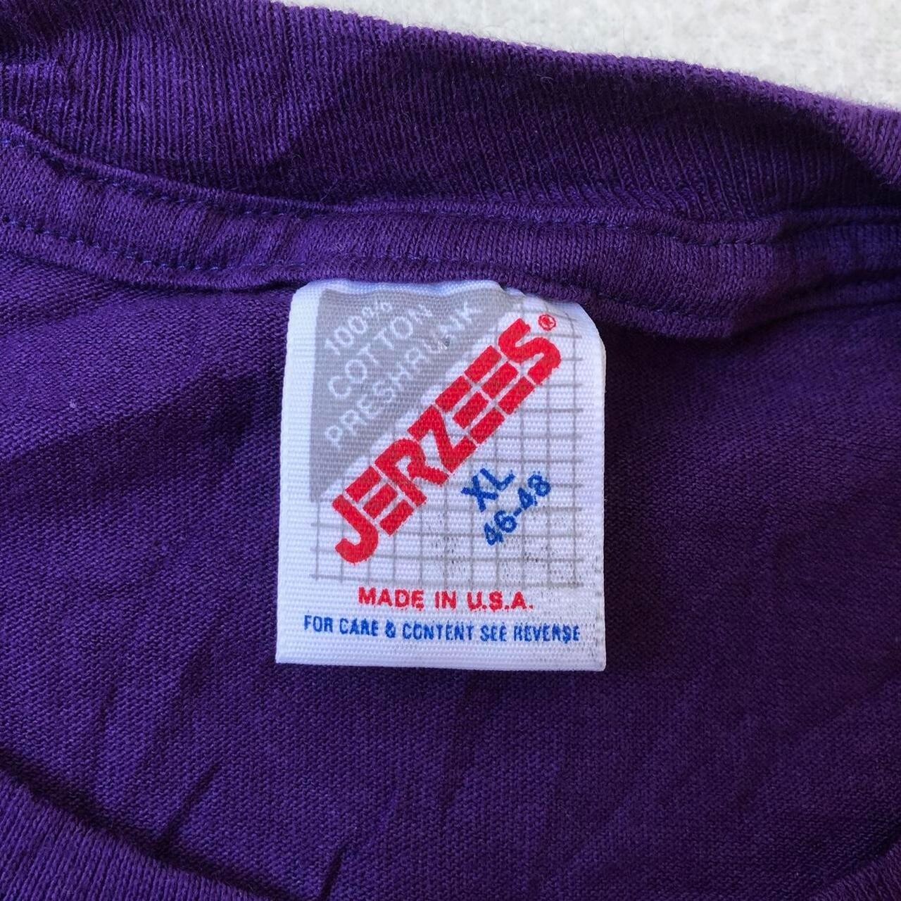 Dutchart Gardens Canada Purple Tee (XL) - Image 4