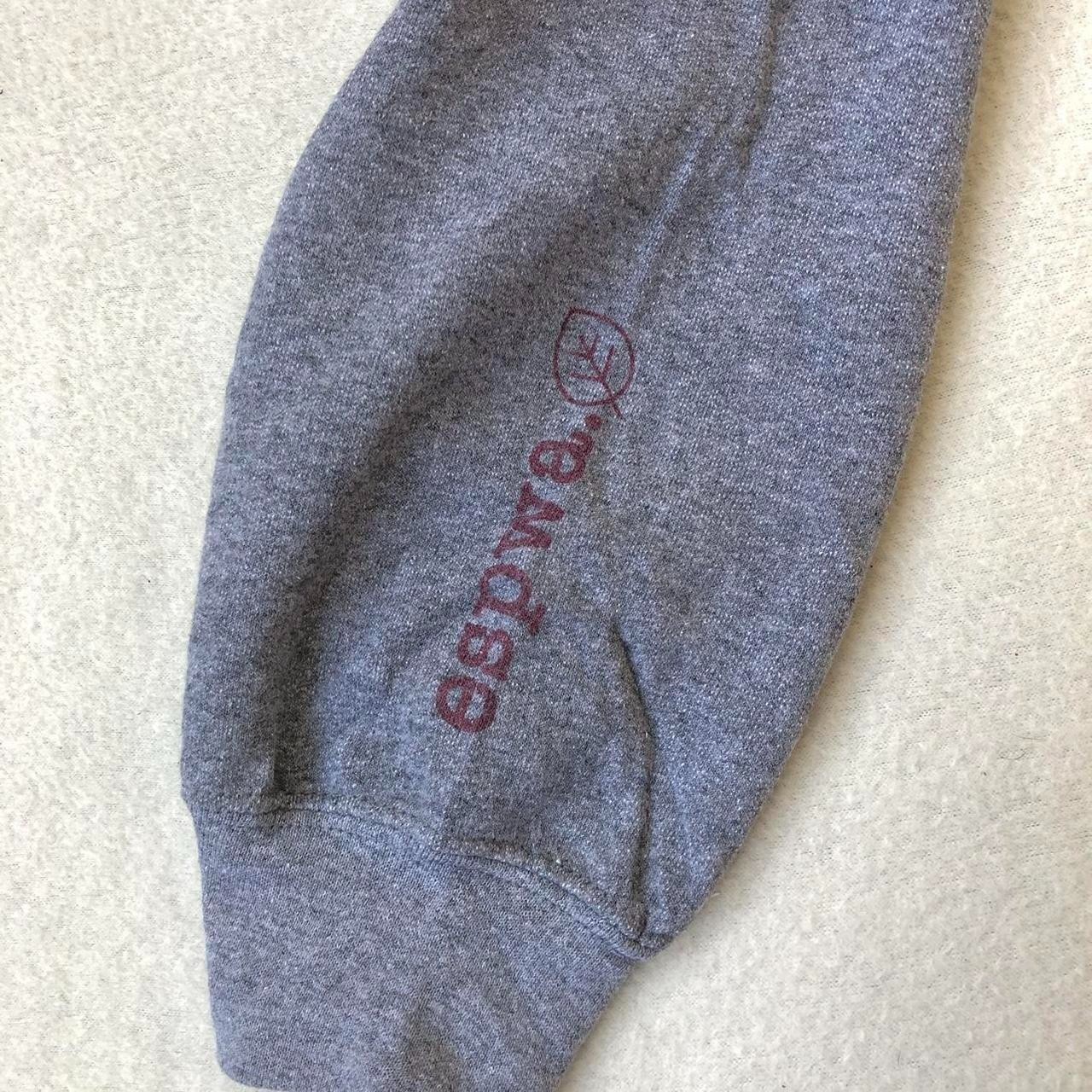 4 THINGS Espwa Fall Hoodie in dark grey and red Size L - Image 4