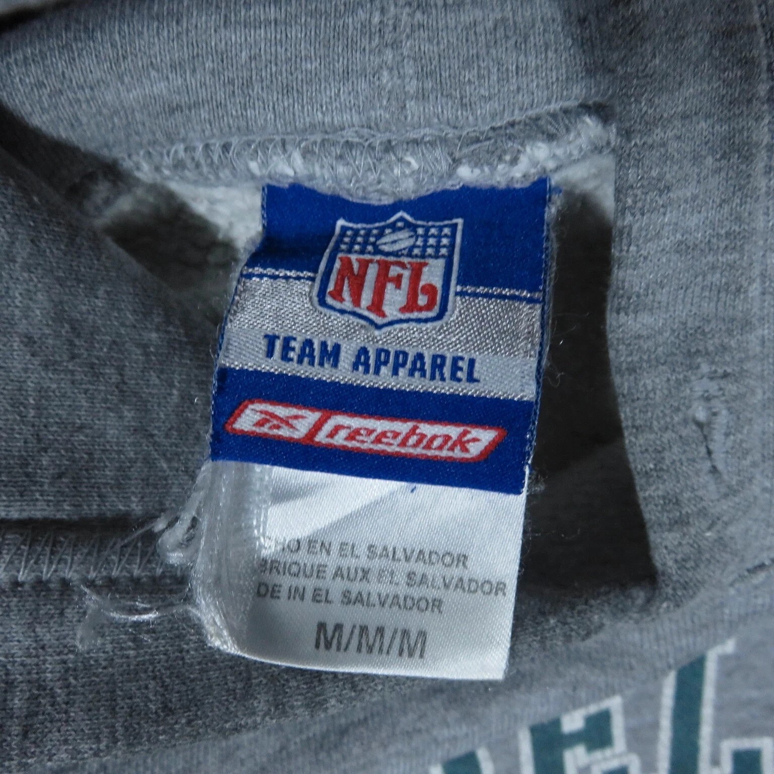 NFL x Rebook Philadelphia Eagles Spell Out Grey Pullover Hoodie M - Image 12